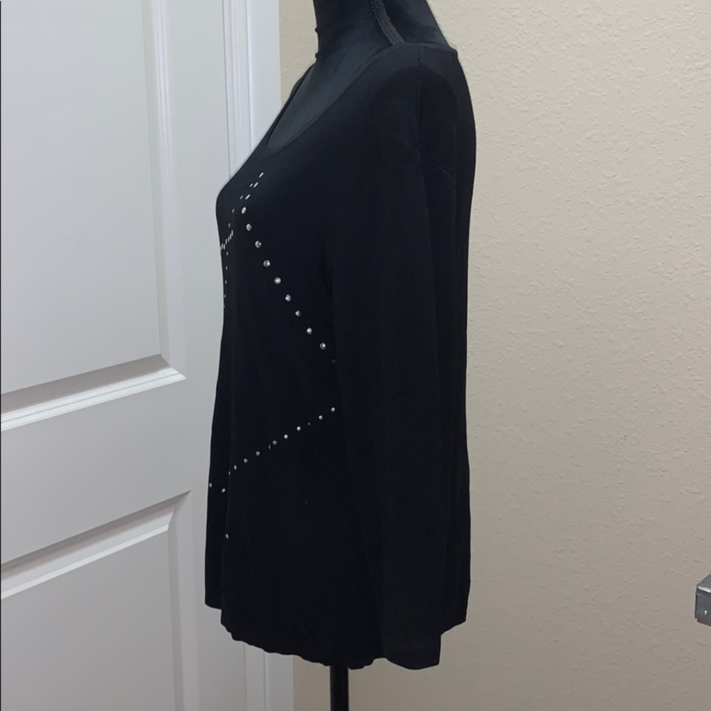 Sweater - Picture 2 of 5